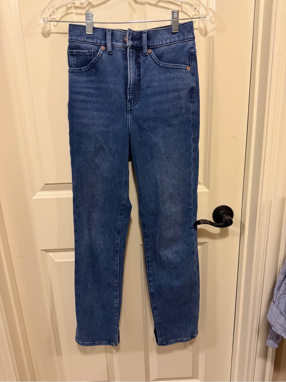 Express Slim ultra High-Rise Women’s Jeans in Dark Blue